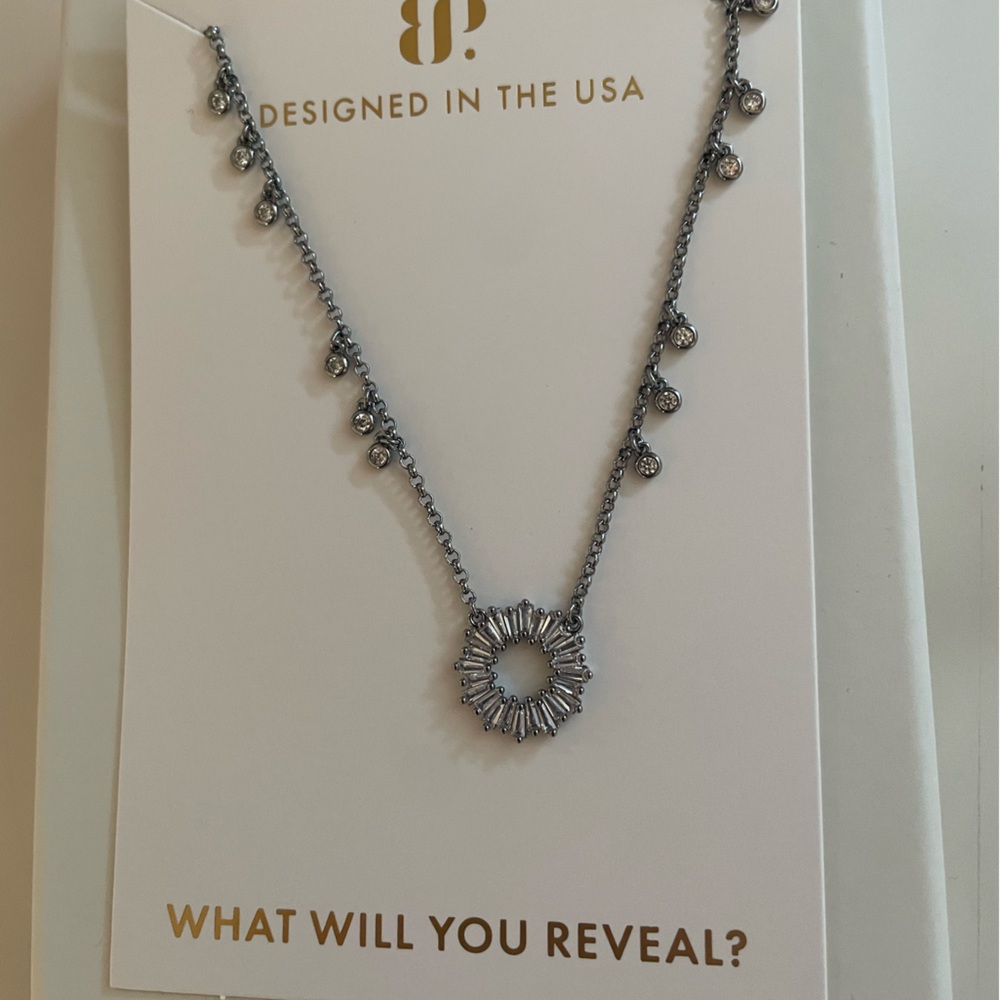BP LUMINA NECKLACE